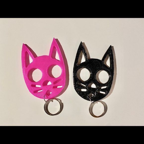 Safety keychains - Picture 1 of 4